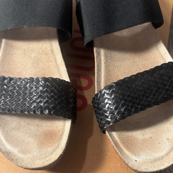 Munro Pisces Women's Black Woven Sandals, Size 10 - Picture 6 of 9